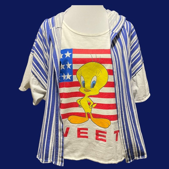 RARE Tweety Bird Patriotic Tee w/ Attached Hoodie Shirt - Looney Tunes 1995 - L - Picture 3 of 6